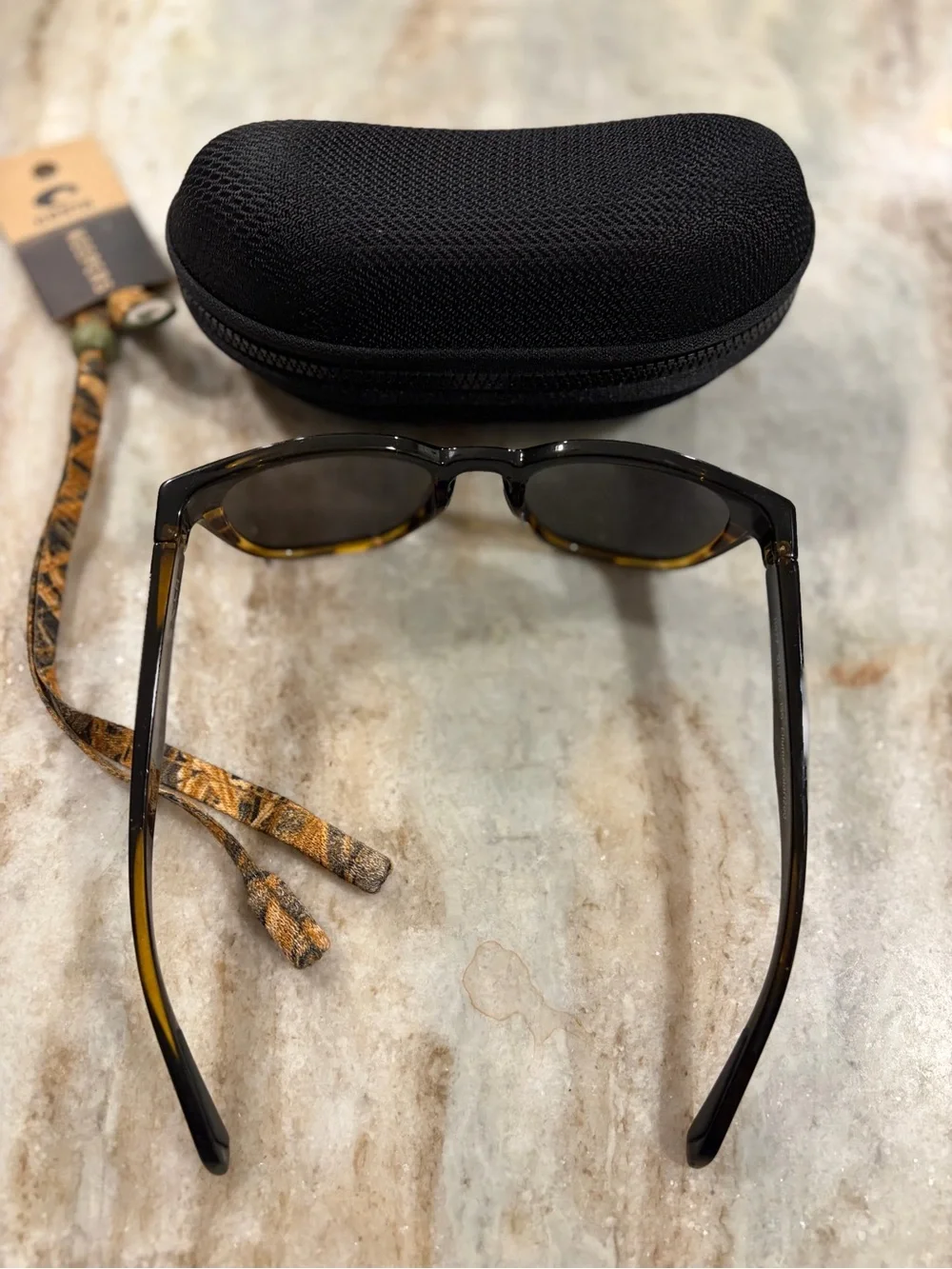 Zeal Tortoiseshell/BlackSunglasses, mod. Windsor, with Case and retainer